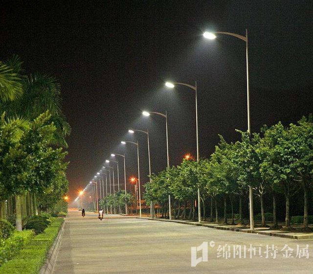 恒持路燈掌握LED燈核心技術占領傳統路燈市場